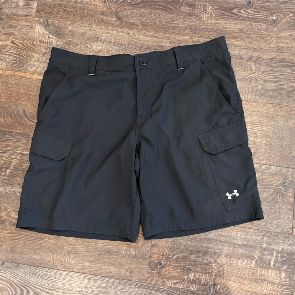 Under Armour Heat Gear Cargo Golf Shorts Loose Fit 40 Black